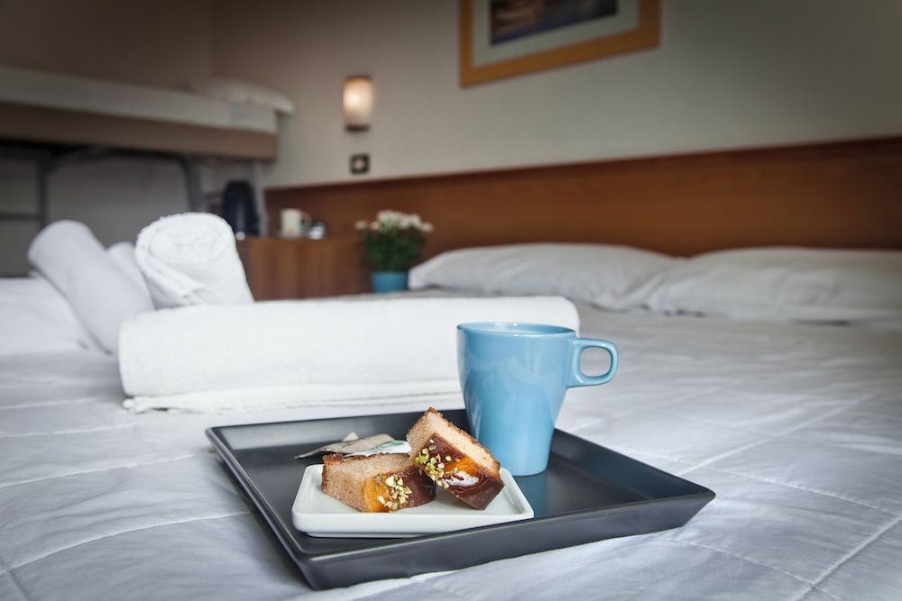 Hotel Stella D'Italia - Nuova Gestione Rimini Buitenkant foto